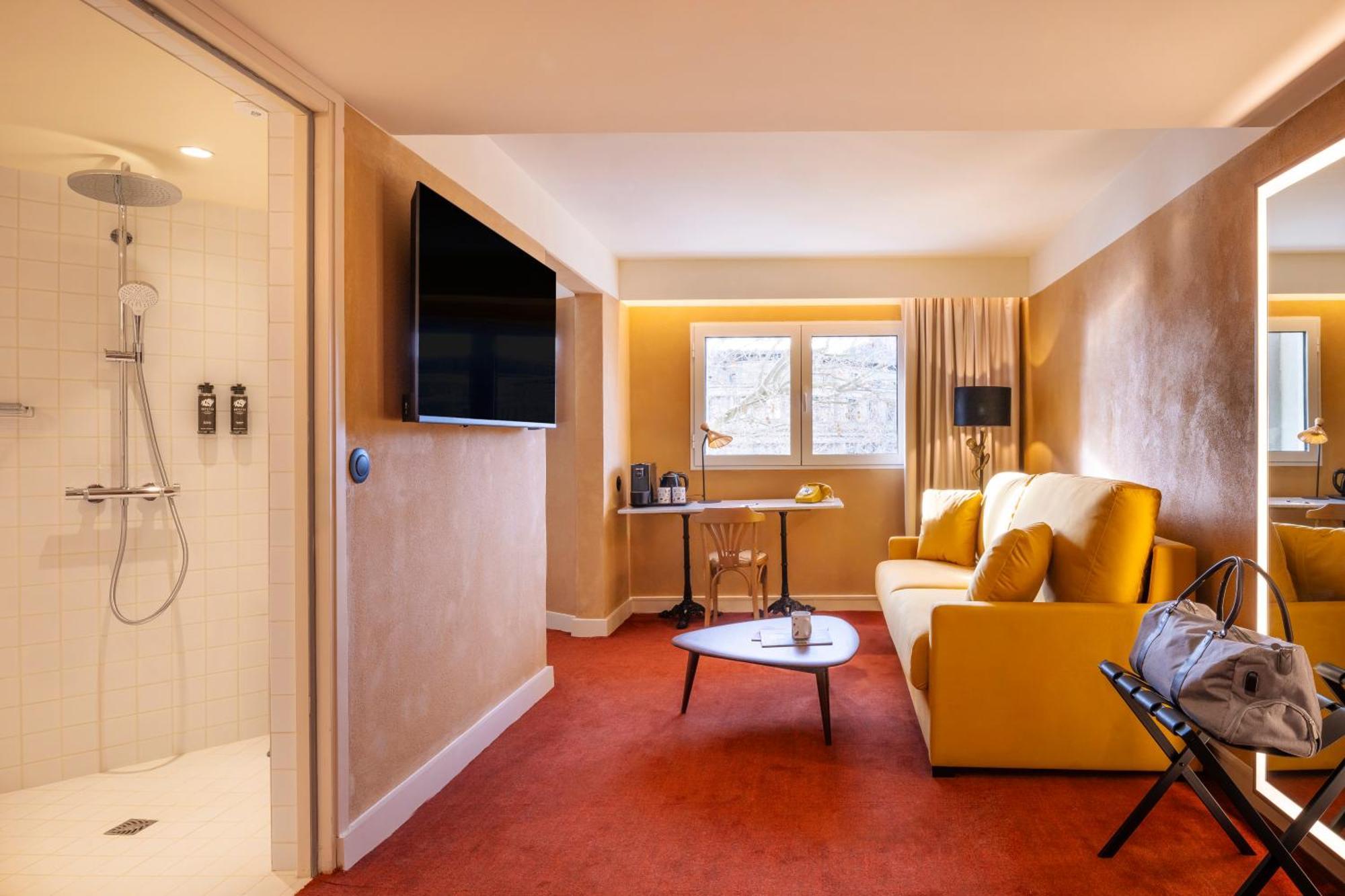 Suite K